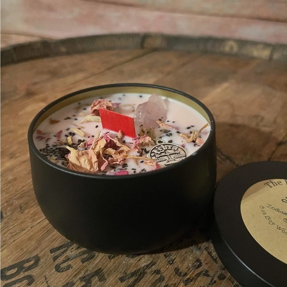 Libra Zodiac Soy Wood Wick Candle with Crystal, Herbs and Essential Oils 8 oz - Picture 2 of 2